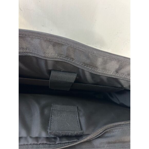 Gateway black laptop bag 16"x14" - Picture 4 of 10